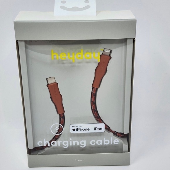 6' Lightning to USB-C Braided Cable - heyday
Rose Pink - Picture 4 of 9